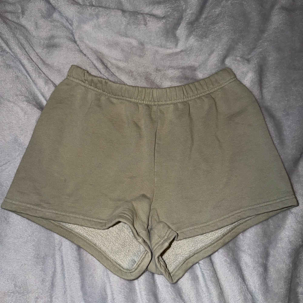 Aritzia Olive Green Women's Shorts